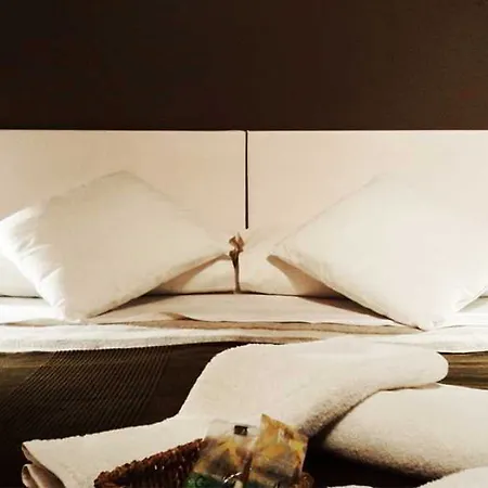 Guest house La Isla 2*