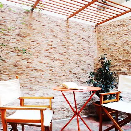 La Isla Guest house