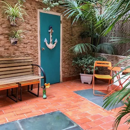 La Isla 2* Barcelona